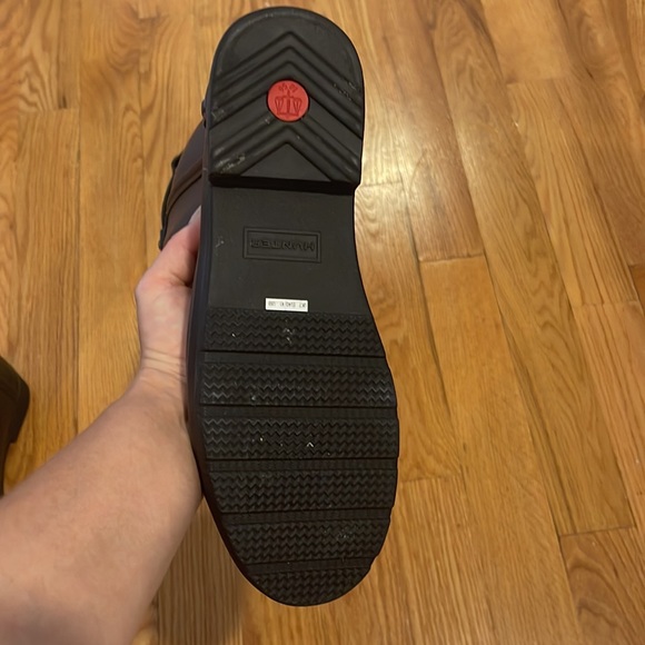 HUNTEE BLACK MATTE RAIN BOOTS 9 - Picture 3 of 8